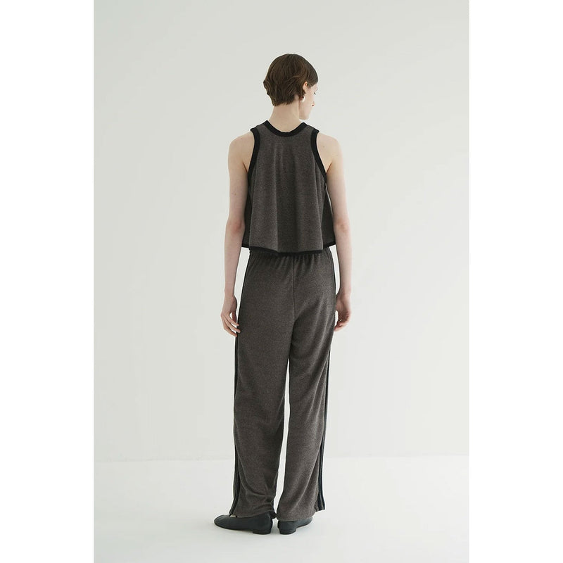 PILE LINE PANTS -BROWN-