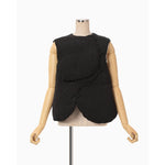 Floral Jacquard Rounded Down Vest - black