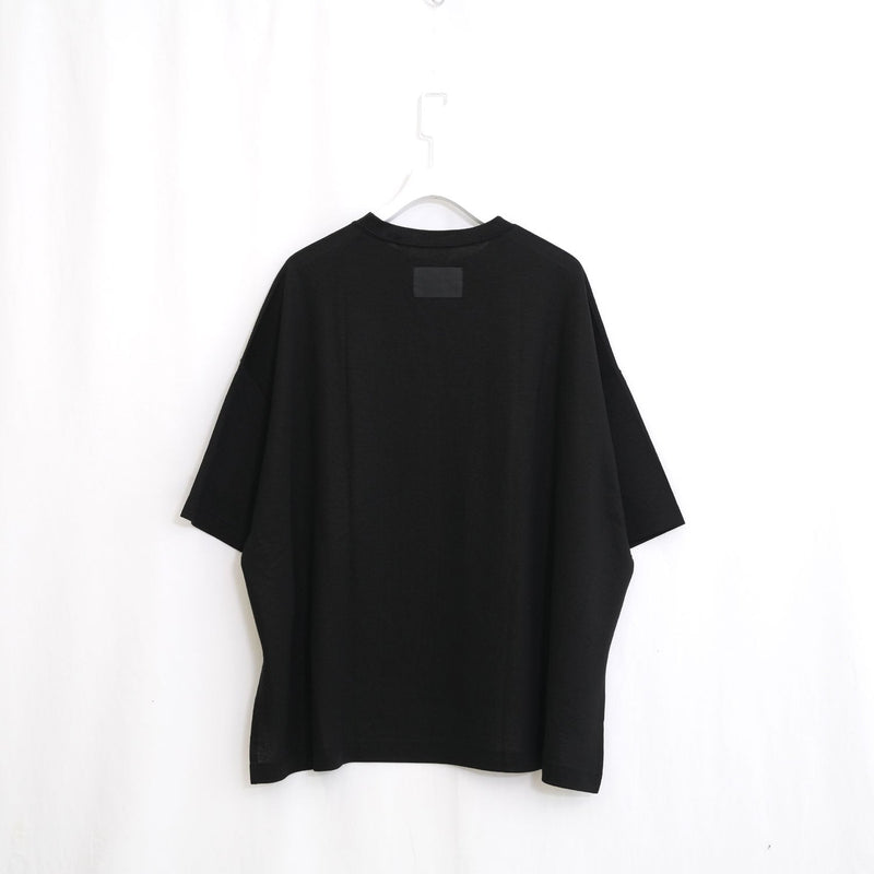 DELTA T-SHIRT -BLACK-