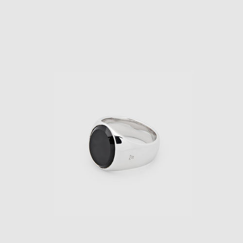 Oval Ring Black Onyx