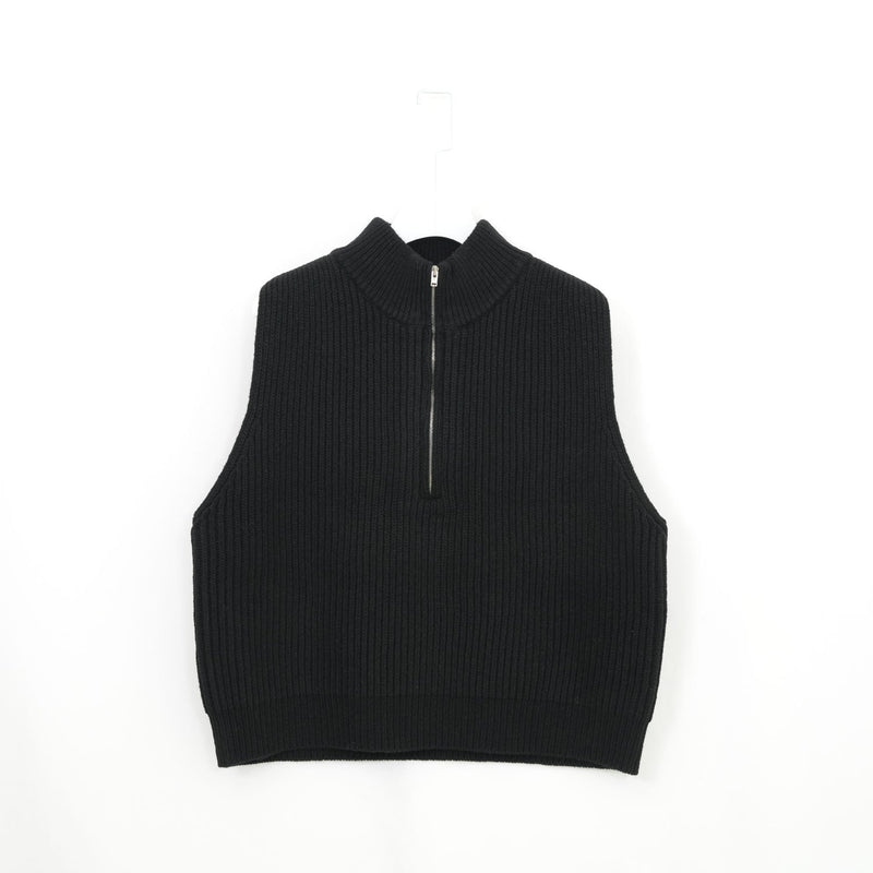 RIBBED KNIT WOOL VEST