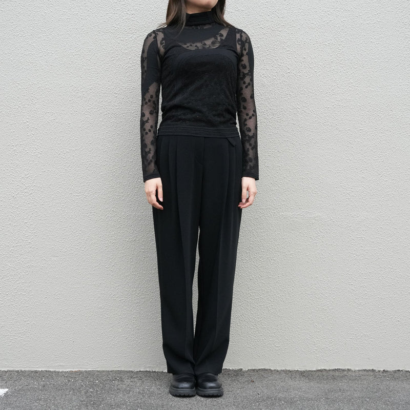 Knitted High Neck Top -BLACK-