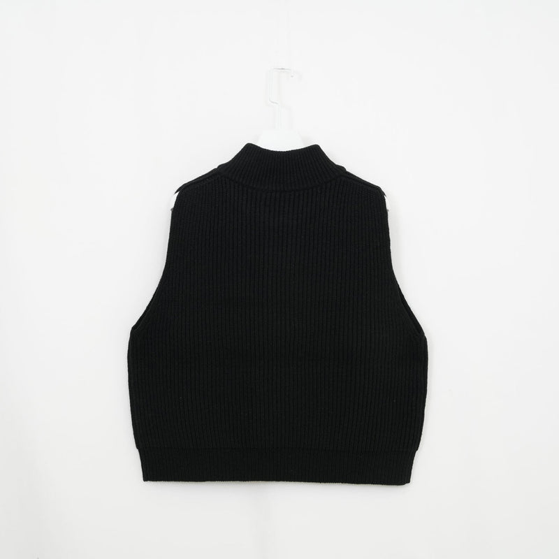 RIBBED KNIT WOOL VEST