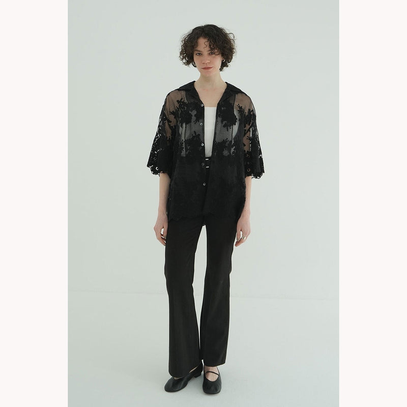 SHEER FLOWER LACE SHIRTS -IVORY-