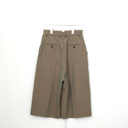 Low-crotch Bermuda Pants-KHAKI-