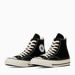CHUCK TAYLOR CANVAS HI