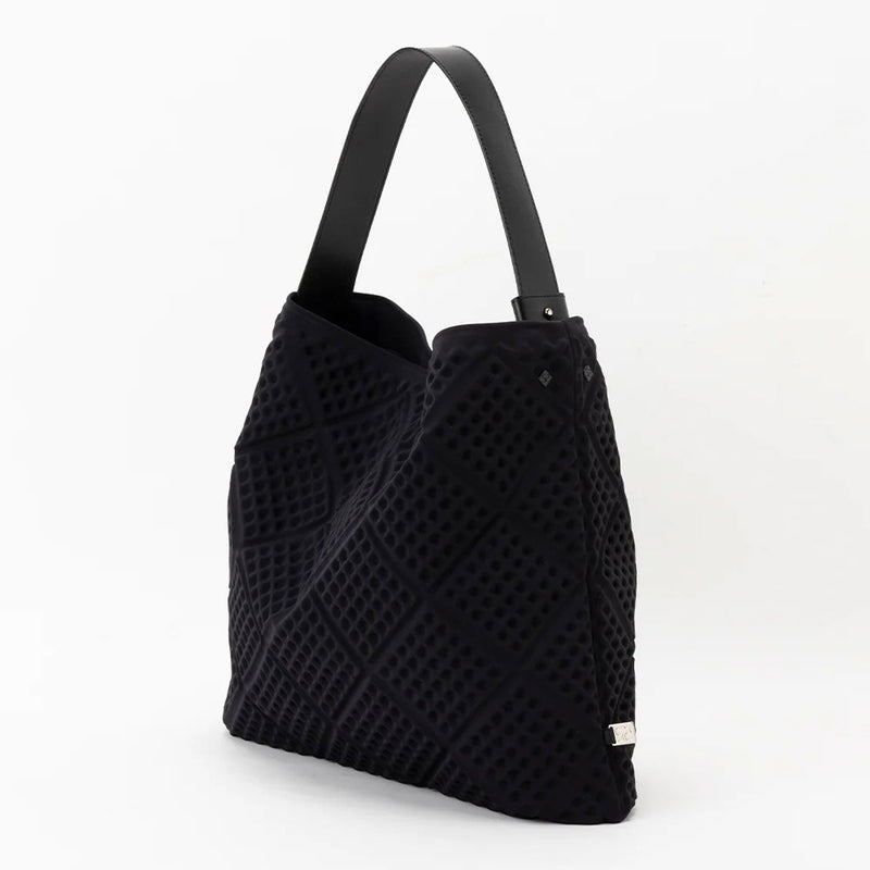 WAF-FUL ONE TOTE 2-Black-
