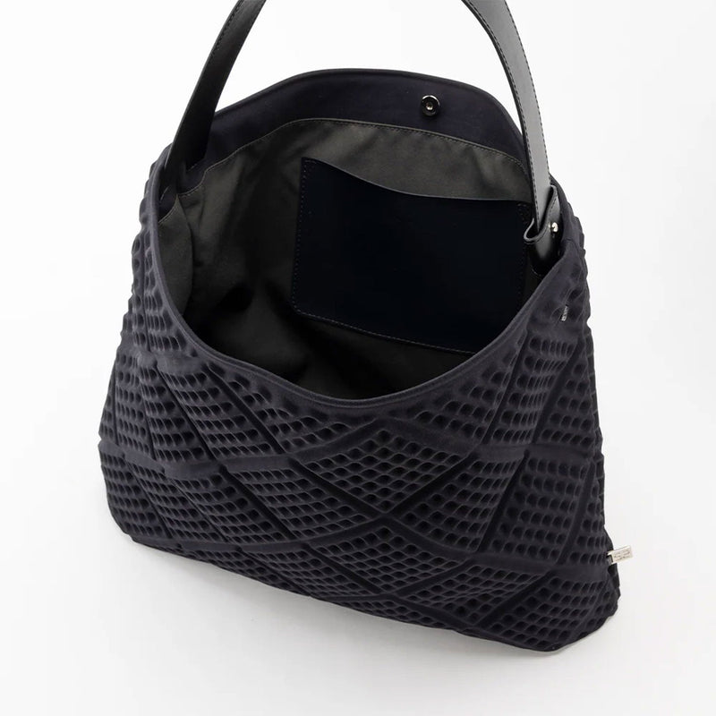 WAF-FUL ONE TOTE 2-Black-