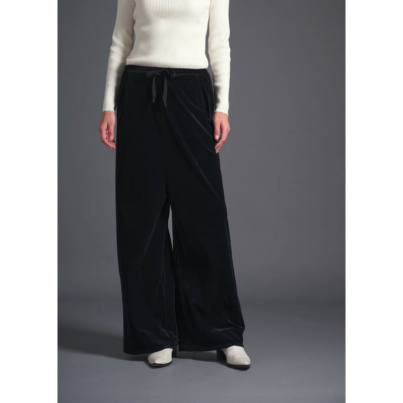 ALISON TROUSERS/ VELOUR SMOOTH -BLACK-