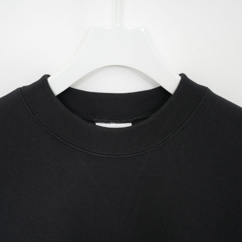 SWEAT SHIRT