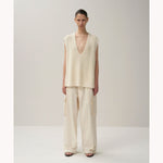 SILK WASHI LILIYARN | V-NECK VEST-WHITE-