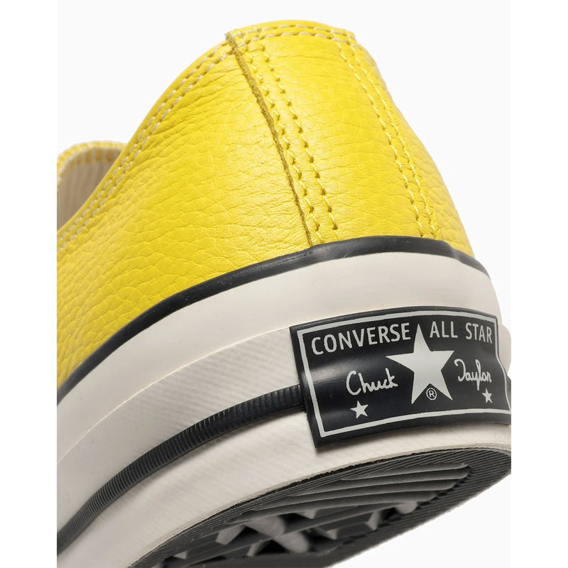 CHUCK TAYLOR® LEATHER OX