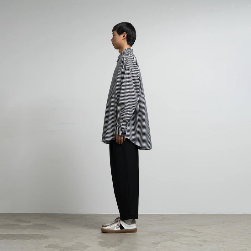 HIGH COUNT REGULAR COLLAR ROUND CUT OVERSIZED SHIRT
