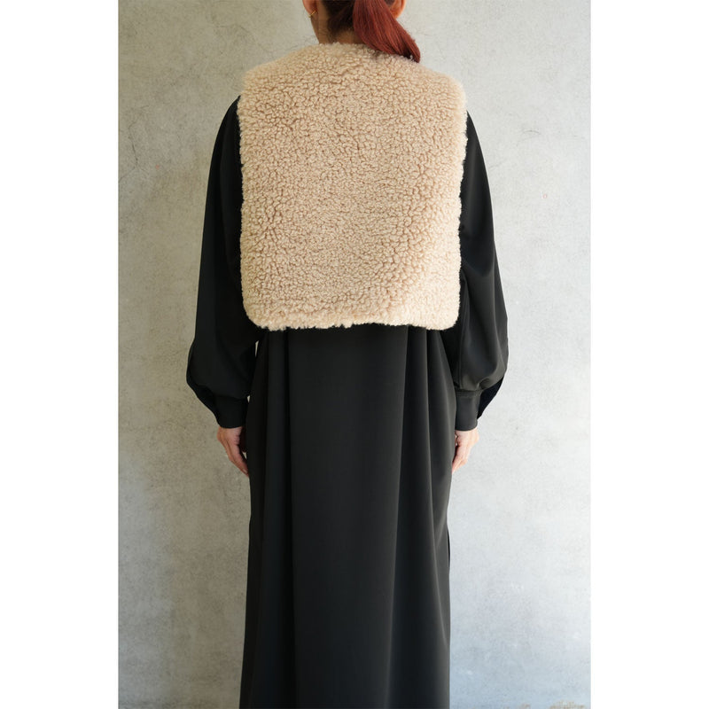 FAUX SHEARLING CROPPED VEST-CREAM-