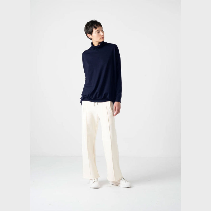 IVA NARROW SLEEVE HIGH-NECK