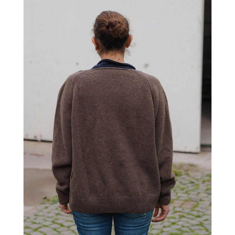 SOAR V NECK－BUREL BROWN-