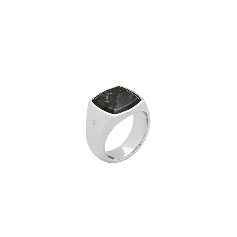 KAY RING BLACK LARVIKITE